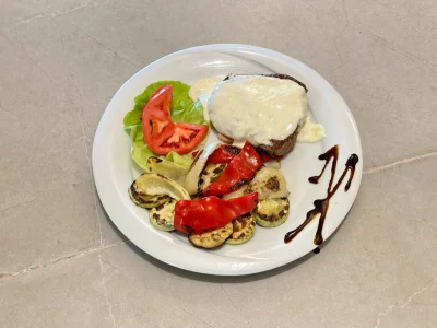 Biftek gorgonzola Biftek gorgonzola