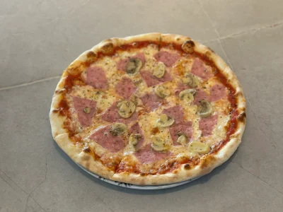 Pizza Capricosa Pizza Capricosa