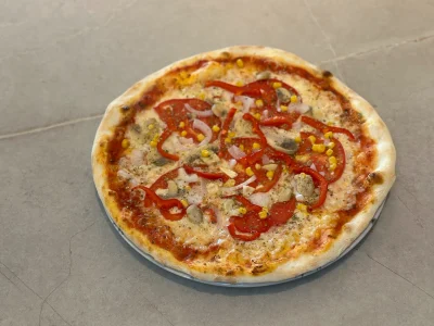 Pizza vegeterijana Pizza vegeterijana